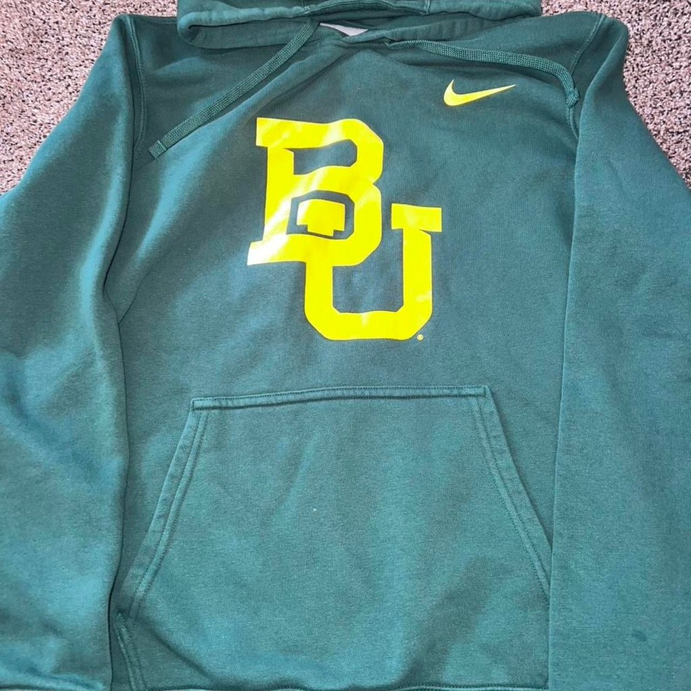 Baylor University Nike Size large Some spots on left arm see last photo